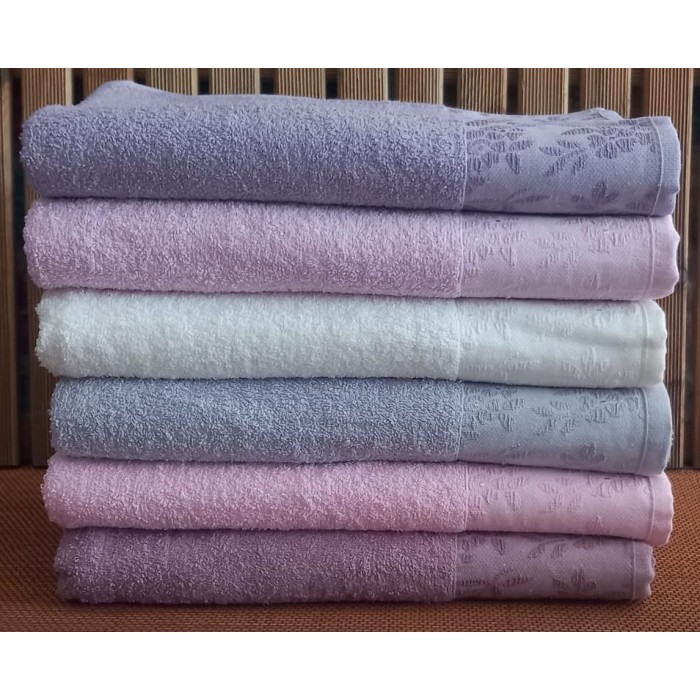 Çiçek Banyo Havlusu 90x150 cm