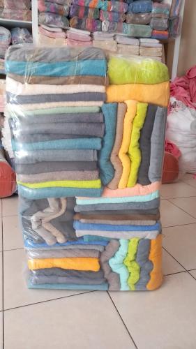 Defolu banyo havlusu 70x140cm tanesi